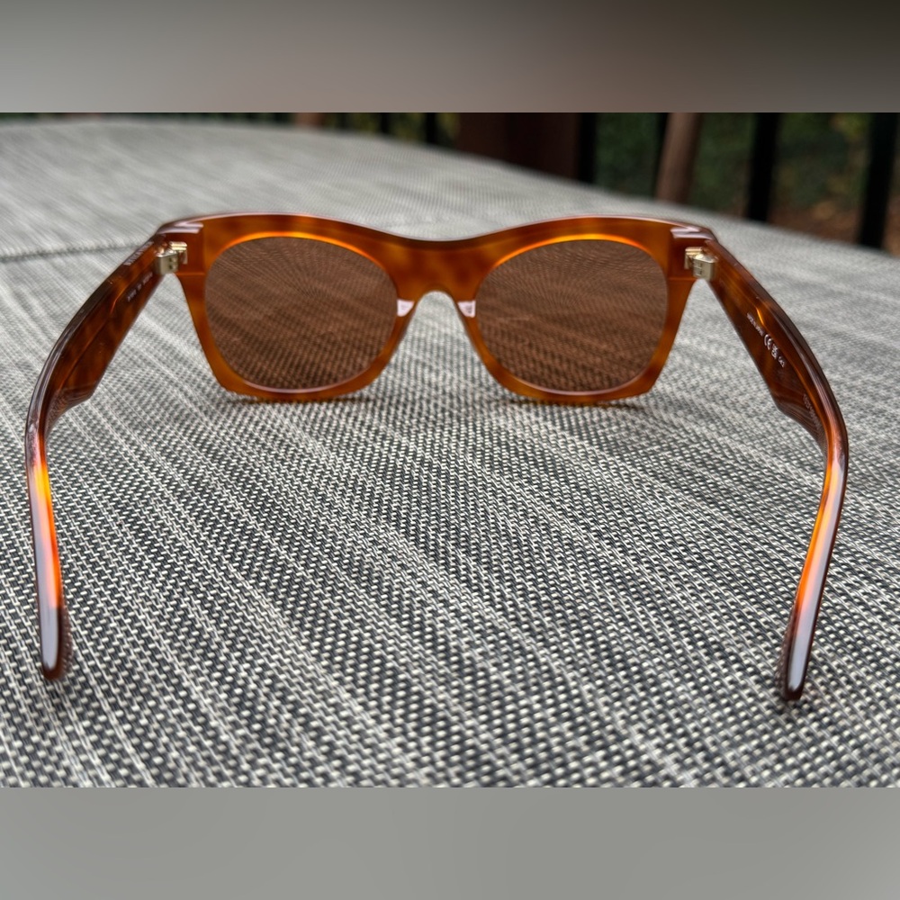 Bottega Veneta Sunglasses - Picture 3 of 7